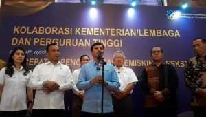 Wakil Menteri Kesehatan RI, Prof. Dante Saksono Harbuwono, di kantor BKKBN, Jakarta Timur, Senin, 13/1/2025 | Novia Suhari/Forum Keadilan