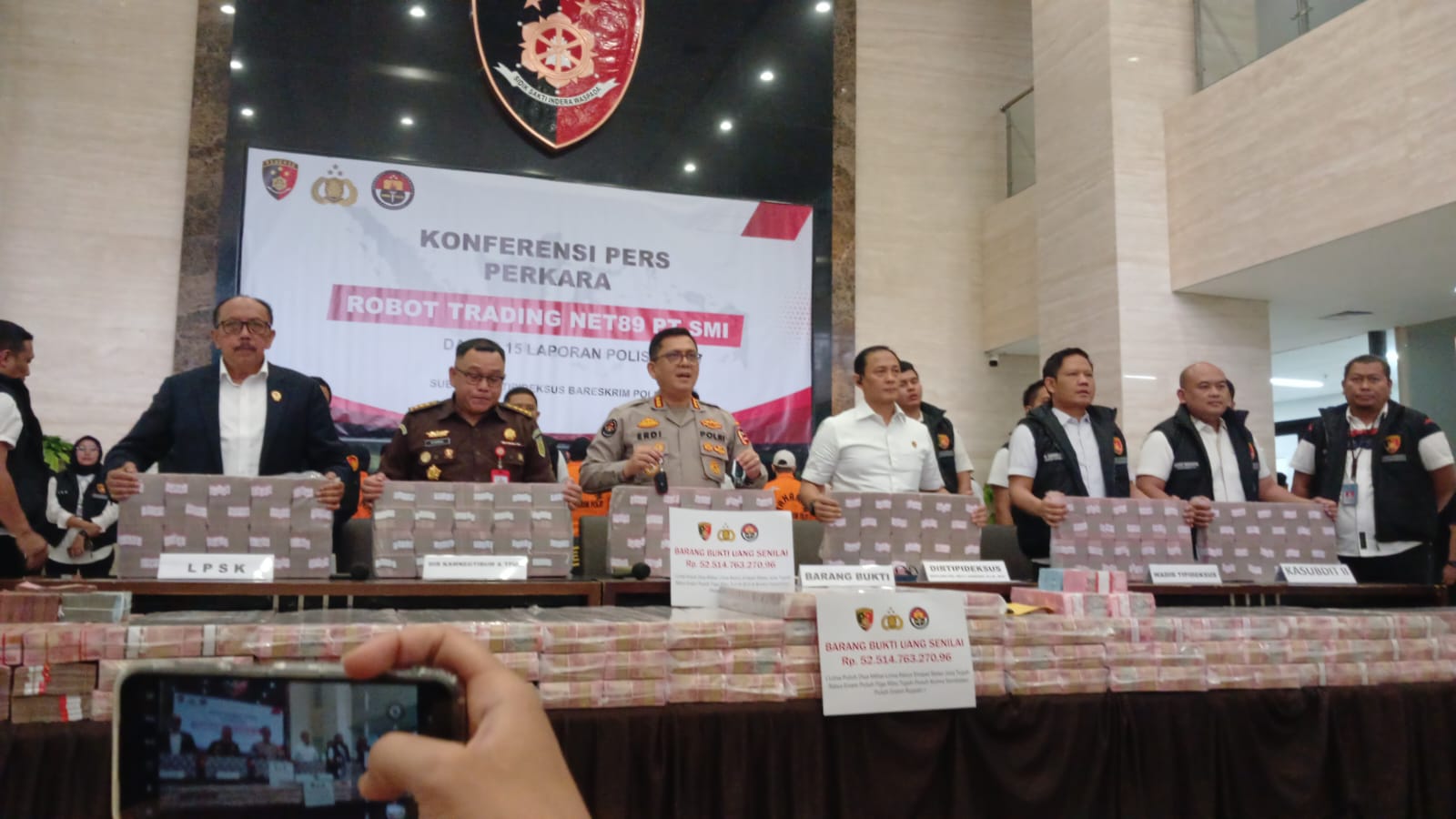 Sita Rp52 M, Polri Tetapkan 15 Tersangka dalam Kasus Robot Trading Net89