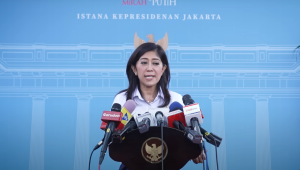 Menteri Komunikasi dan Digital (Menkomdigi) Meutya Hafid memberikan keterangan pers di Istana Merdeka, Jakarta, Senin, 13/1/2025. | Youtube Sekretariat Presiden
