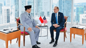 Presiden Republik Indonesia, Prabowo Subianto, melakukan pertemuan dengan Perdana Menteri (PM) Malaysia, Anwar Ibrahim, di Menara Kembar Petronas, Kuala Lumpur, Senin, 27/1/2025 | Dok: BPMI Setpres/DNS