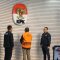 Hasto Kristiyanto mengenakan rompi oranye khas KPK, di Gedung KPK, Jakarta Pusat, Kamis, 20/2/2024 | Syahrul Baihaqi