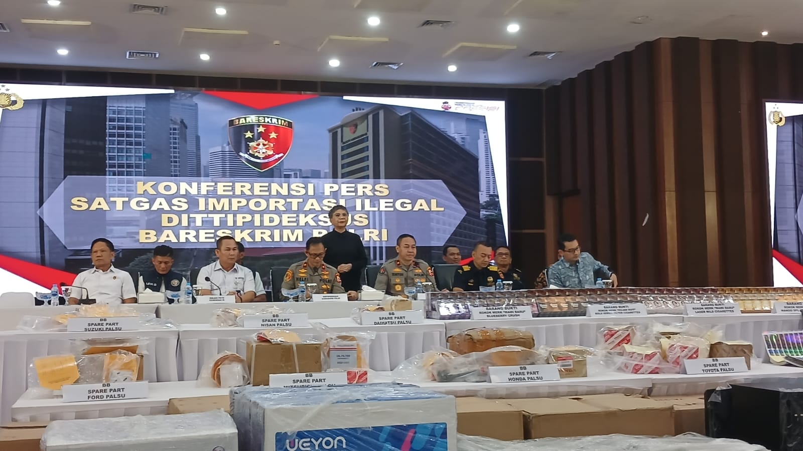 Polri Ungkap Kasus Impor Ilegal, Amankan Barang Bukti Senilai Rp51 Miliar