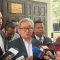 Kuasa hukum Sekretaris Jenderal (Sekjen) PDI Perjuangan, Hasto Kristiyanto, Maqdir Ismail di Pengadilan Negeri (PN) Jakarta Selatan, Jumat, 7/2/2025| Merinda Faradianti/ Forum Keadilan