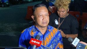 Anggota Kompolnas Choirul Anam, saat memberikan keterangan kepda media di Polda Metro Jaya, Jumat, 7/2/2025 | Ari Kurniansyah