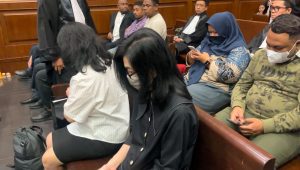 Ibu terdakwa Ronald Tannur, Merizka Widjaja di Pengadilan Negeri Tindak Pidana Korupsi (PN Tipikor) Jakarta Pusat, Senin, 10/2/2025| Merinda Faradianti/Forum Keadilan