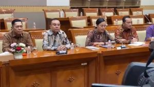 Menteri Keuangan Sri Mulyani Indrawati di Komisi III DPR RI, Jakarta Pusat, Jumat, 14/2/2025 | Muhammad Reza/Forum Keadilan