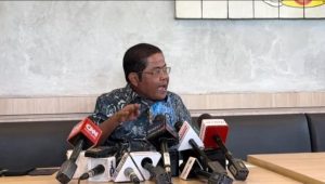 Wakil Ketua DPP Golkar, Idrus Marham di dalam konfrensi Pers di Senayan, Jakarta Pusat, Jumat, 21/2/2025 | Muhammad Reza/Forum Keadilan