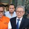 Sekjen PDIP, Hasto Kristiyanto dan kuasa hukumnya Maqdir Ismail di Gedung KPK, Kamis, 27/2/2025 | Syahrul Baihaqi/Forum Keadilan