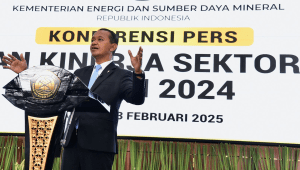 Menteri Energi dan Sumber Daya Mineral (ESDM) Bahlil Lahadalia, menyampaikan pernyataan pers berkaitan dengan capaian kinerja tahun 2024 sektor ESDM, Senin, 3/2/2025. | Dok Kementerian ESDM