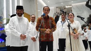 Ketua NasDem Surya Paloh, Presiden ke-7 Joko Widodo (Jokowi) dan Ketua DPP PDIP Puan Maharani dalam acara buka bersama NasDem di NasDem Tower, Jakarta, Jumat 21/3/2025. | Instagram @official_Nasdem