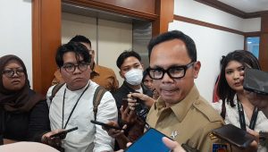 Wamendagri Bima Arya, di kantor Kemenko Pangan, Senin, 3/3/2025 | Novia Suhari/Forum Keadilan