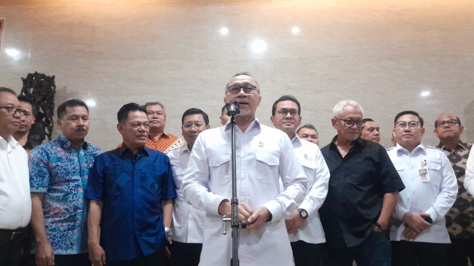 Menko Pangan Pastikan Stok Ayam-Telur Aman Hingga Lebaran, Sebut Harga Tak Akan Lampaui HET