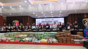 Konferensi Pers Capaian Program Asta Cita Pengungkapan Peredaran Gelap Narkoba di Gedung Bareskrim, Rabu, 5/3/2025 | Syahrul Baihaqi/Forum Keadilan
