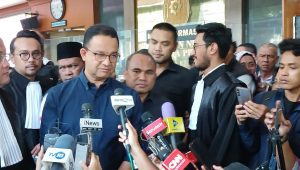 Anies Baswedan Usai menghadiri sidang perdana Tom Lembong di PN Jakarta Pusat, Kamis, 6/3/2025 | Syahrul Baihaqi/Forum Keadilan