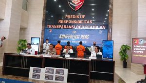 Dirtipid Siber, Brigjen Pol Himawan Bayu Aji (kedua dari kanan) dalam konferensi pers di Gedung Bareskrim Polri, Rabu, 19/3/2025. | Syahrul Baihaqi/ Forum Keadilan