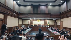 Sekjen PDIP Hasto Kristiyanto bacakan eksepsi di Pengadilan Tipikor PN Jakarta Pusat, Jumat, 21/3/2025 | Syahrul Baihaqi/Forum Keadilan