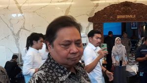 Menteri Koordinator Bidang Perekonomian Airlangga Hartarto, di kantor Kemenko Perekonomian, Jakarta, Senin, 24/3/2025 | Novia Suhari/Forum Keadilan