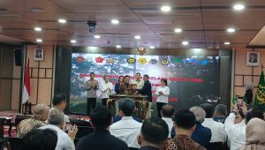 Satgas PKH lakukan serah terima lahan sawit sitaan kasus Duta Palma ke Kementerian BUMN di Gedung Kejaksaan Agung, Jakarta, Rabu, 26/3/2025 | Syahrul Baihaqi/Forum Keadilan