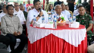 Gubernur Sumatra Utara (Sumut) Bobby Nasution bersama Wakil Gubernur (Wagub) Sumut, Surya, mengikuti acara virtual Panen Raya Padi Serentak di 14 Provinsi se Indonesia di Desa Paya Mabar, Kecamatan Tebing Tinggi, Kabupaten Serdang Bedagai, Senin, 7/4/2025. | Dok Dinas Komuninikasi dan Informatika Provinsi Sumut