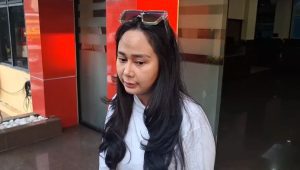 Selebgram Denise Chariesta, di Polres Jaksel L, Rabu, 9/4/2025 | Ist