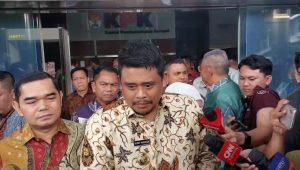 Gubernur Sumatera Utara Bobby Nasution di Gedung Merah Putih Komisi Pemberantasan Korupsi (KPK) di Jakarta, Senin, 28/4/2025 | Muhammad Reza/Forum Keadilan
