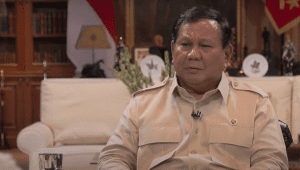Presiden Prabowo Subianto dalam wawancara dengan tujuh jurnalis senior di kediamannya, Hambalang, Bogor, Minggu, 6/4/2025. | Ist