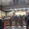 Penyelidik KPK Arif Budi Raharjo saat dihadirkan sebagai saksi di sidang Hasto di Gedung Tipikor Jakarta Pusat, Jumat, 16/5/2025 | Syahrul Baihaqi/Forum Keadilan
