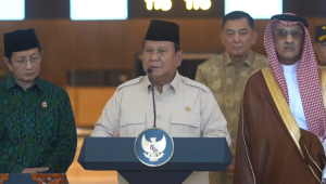 Presiden Prabowo Subianto saat meresmikan Terminal Khusus Haji dan Umrah di Bandara Soekarno-Hatta pada Minggu, 4/5/2025 | YouTube Sekretariat Presiden
