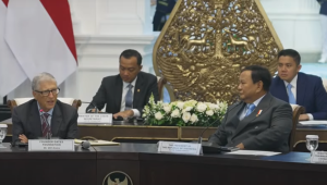 Pendiri Microsoft sekaligus filantropis Bill Gates bertemu dengan Presiden RI Prabowo Subianto di Istana Kepresidenan Jakarta, pada Rabu, 7/5/2025. | YouTube Sekretariat Presiden