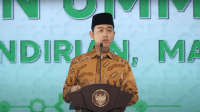 Wakil Presiden RI Gibran Rakabuming Raka dalam pidato penutupan Muktamar Persatuan Umat Islam (PUI) ke-15 yang digelar di Kantor Gubernur Sumatera Utara, Kamis, 15/5/2025. | YouTube Sekretariat Wakil Presiden