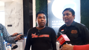Sekjen Koalisi Ojol Nasional, Juwel Safriko di Kementerian HAM, Jakarta, Kamis 22/5/2025. | Muhammad Reza/ Forum Keadilan
