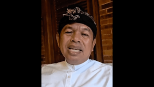 Gubernur Jawa Barat (Jabar) Dedi Mulyadi saat mengucapkan belasungkawa atas insiden korban ledakan pemusnahan amunisi tidak layak pakai atau kedaluwarsa di Garut, Jawa Barat yang menewaskan 13 orang | Instagram @dedimulyadi71