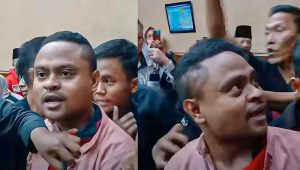 Orang yang disebut sebagai "penyusup" oleh pengunjung sidang terdakwa Hasto Kristiyanto di Pengadilan Tipikor, Jakarta Pusat | Dok. Forum Keadilan
