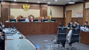 Eks Pejabat Mahkamah Agung (MA) Zarof Ricar saat membacakan pledoi di Pengadilan Tipikor Jakarta Pusat, Selasa, 10/6/2025 | Syahrul Baihaqi/Forum Keadilan