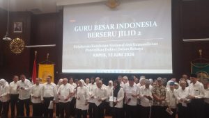 Para Guru Besar Kedokteran Serukan Evaluasi Menkes di Universitas Indonesia (FKUI), Salemba, Jakarta Pusat, pada Kamis, 11/6/ 2025. | Muhammad Reza/ Forum Keadilan