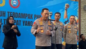 Kapolri Jenderal Listyo Sigit Prabowo, Saat memberikan keterangan kepada media, di Mabes Polri, Jakarta Selatan, Kamis 12/6/2025. | Ari Kurniansyah/ Forum Keadilan