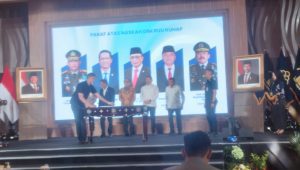 Penandatangan Naskah Inventarisasi masalah rancangan UU Tentang Hukum Acara dan Pidana di Kementerian Hukum, Jakarta, Senin, 23/6/2025 | Muhammad Reza/Forum Keadilan