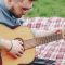 Tips Bermain Gitar Bagi Pemula