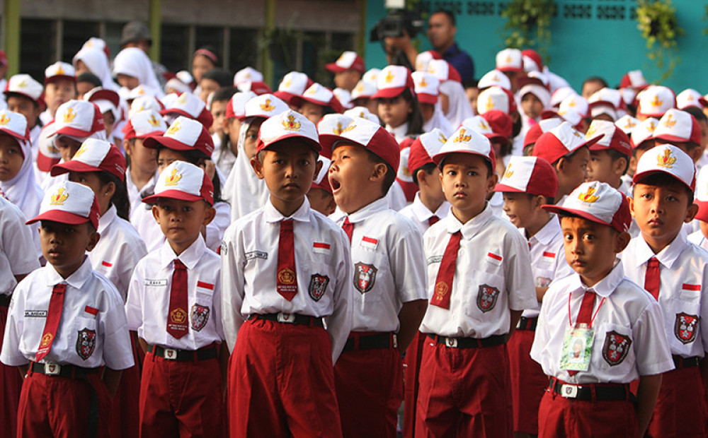 Ramai-Ramai Tolak Kebijakan Sekolah Masuk Jam 6 Pagi Ala Dedi Mulyadi