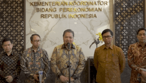 Menteri Koordinator (Menko) Bidang Perekonomian Airlangga Hartarto Konferensi Pers di di Gedung Ali Wardhana Kementerian Koordinator Bidang Perekonomian, pada Jumat, 13/6/2025. | YouTube Sekretariat Presiden