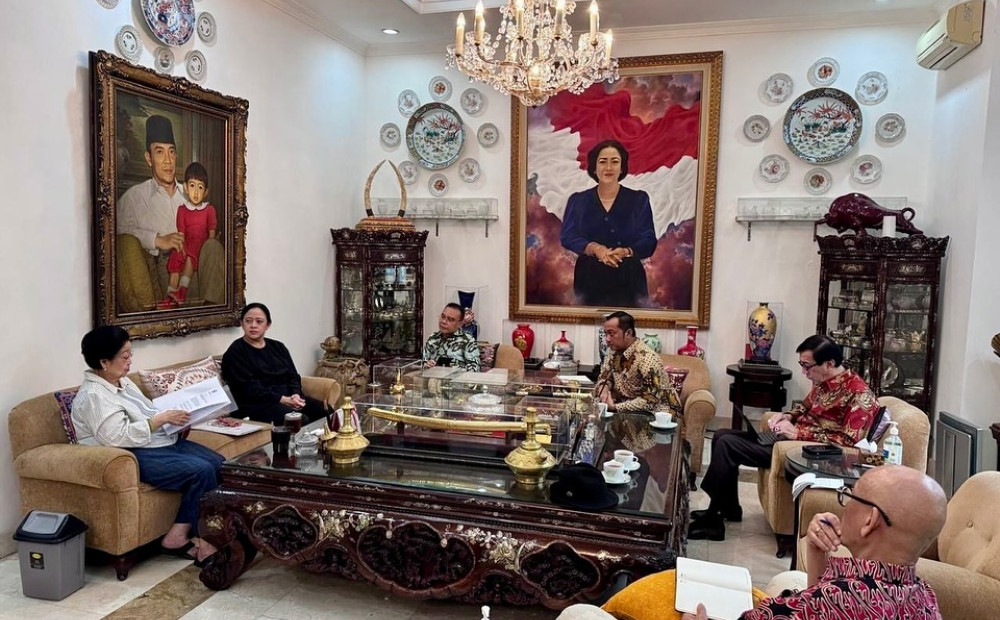 Mensesneg Prasetyo Hadi Beberkan Pesan dari Megawati: Jaga Prabowo