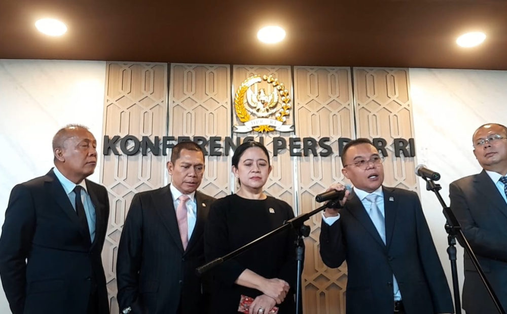 Puan Ngaku Belum Lihat dan Baca Surat Usulan Pemakzulan Gibran dari Forum Purnawirawan TNI