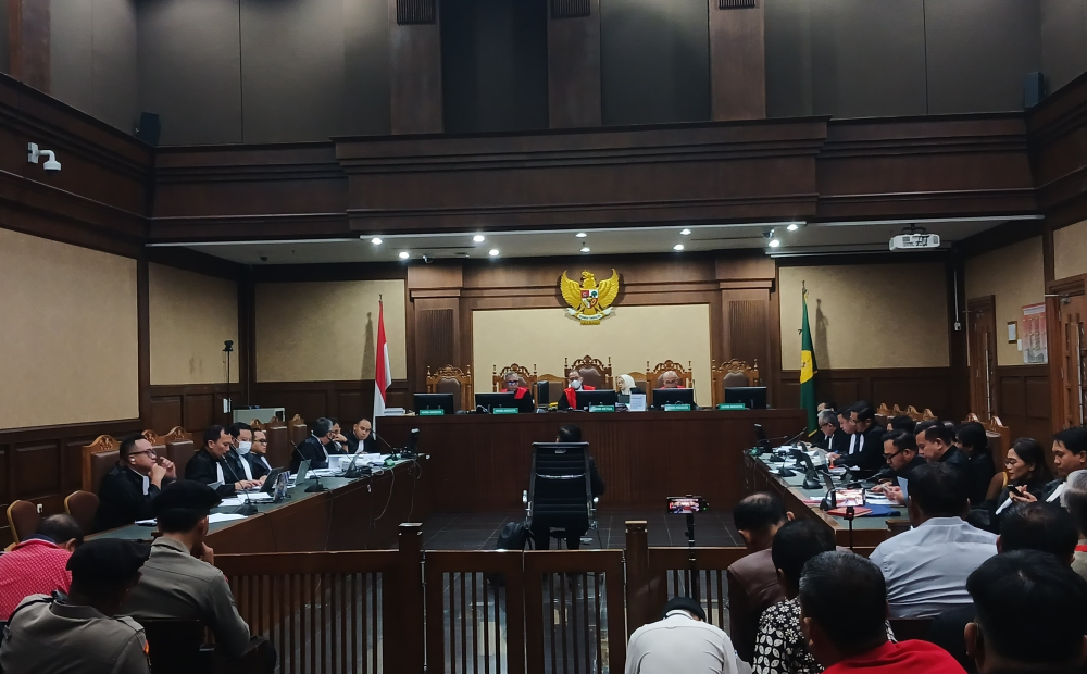 Hasto Ngaku Tak Dekat dengan Harun Masiku Meski Pernah Bertemu