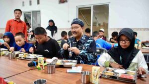 Menteri Sosial Saifullah Yusuf atau Gus Ipul mengunjungi Sekolah Rakyat Menengah (SRMP) 10 Bogor, Kamis, 24/7/2025. | Dok Kemensos RI