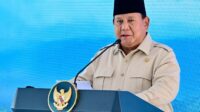 Presiden RI Prabowo Subianto saat memberikan pidato saat peluncuran Koperasi Desa/Kelurahan Merah Putih (KDMP/KKMP), pada Senin, 21/7/2025. | Dok BPMI Setpres/Rusman