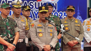 Kapolda Metro Jaya Irjen Karyoto, saat memberikan keterangan kepada media di Polda Metro Jaya, Senin, 14/7/2025 | Ari Kurniansyah/Forum Keadilan