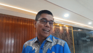 Anggota Komisi III DPR RI Fraksi Demokrat, Hinca aPandjaitan, saat ditemui di Komplek Parlemen, Nusantara III, Jakarta, Senin, 28/7/2025. | Novia Suhari / Forum Keadilan