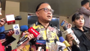Komisioner Kompolnas, Khairul Anam, Cak Anam, saat memberikan keterangan kepada media di Polda Metro Jaya, Senin 28/7/2025. | Ari Kurniansyah/ Forum Keadilan