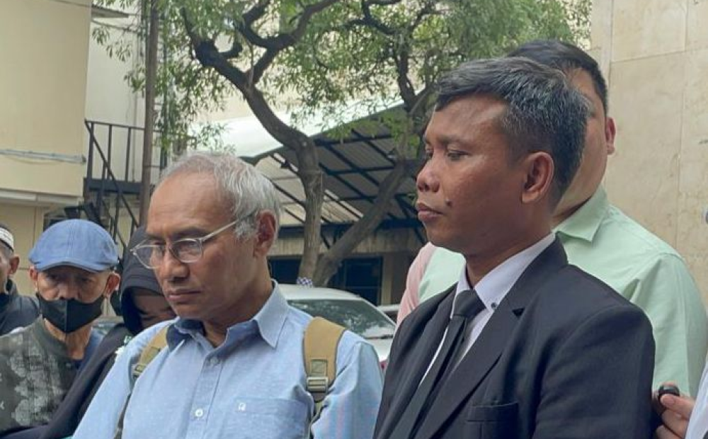 Jokowi Tak Hadir Panggilan Polisi, Tapi Hadir Acara PSI