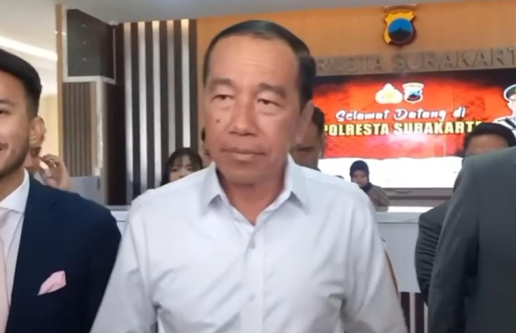 Dicecar 45 Pertanyaan, Ijazah S1 Jokowi Juga Disita Polisi saat Pemeriksaan di Solo